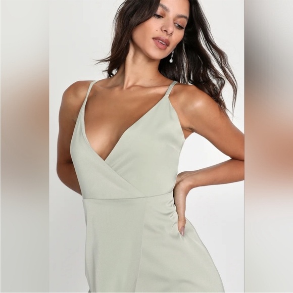 Lulus Sage Green Dress NWT - Picture 3 of 7